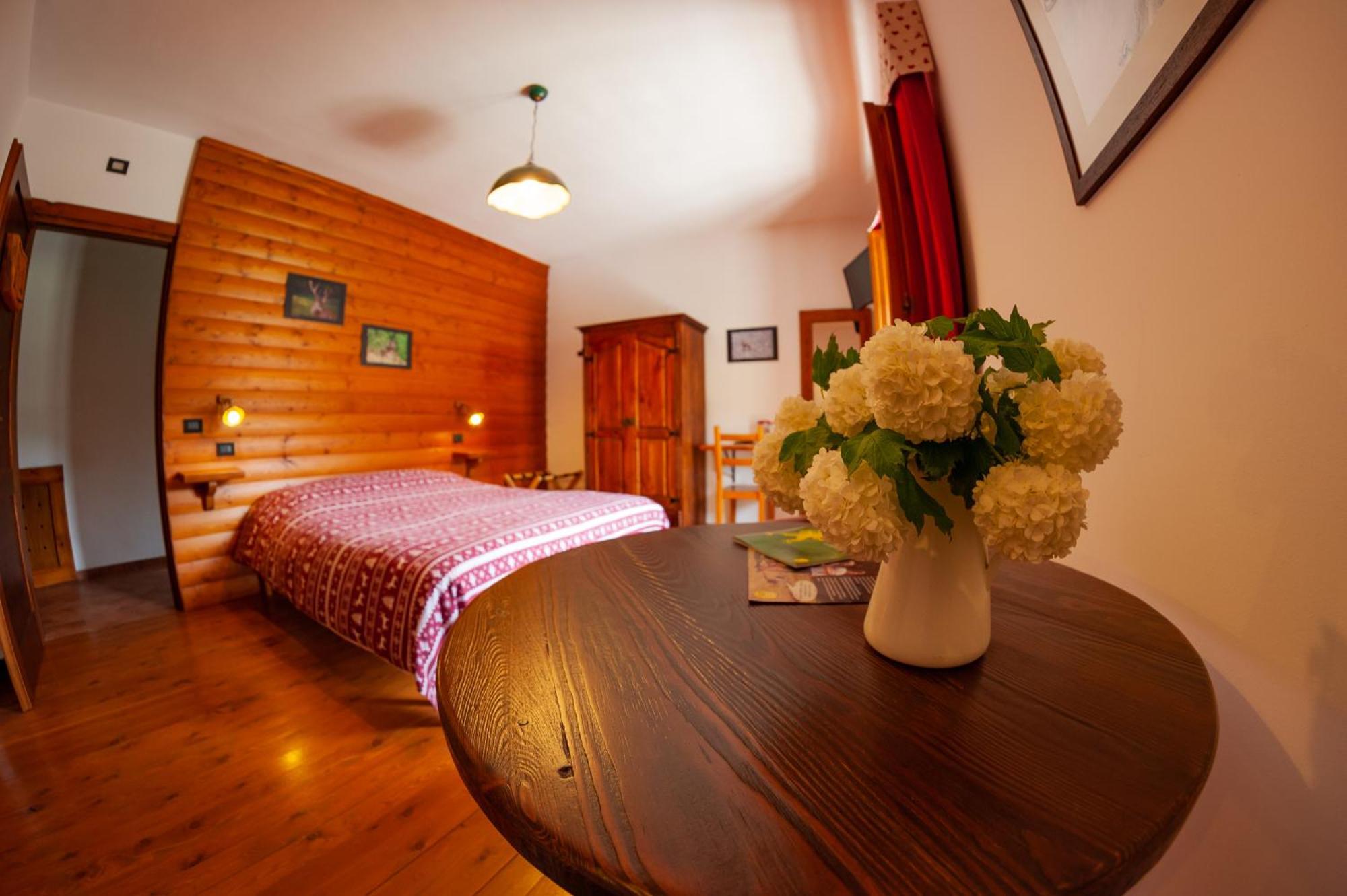 Da Nonna Li Rooms And Breakfast Villetta Barrea Dış mekan fotoğraf