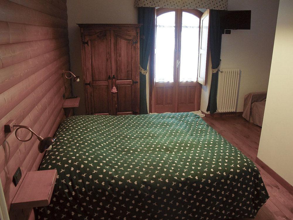 Da Nonna Li Rooms And Breakfast Villetta Barrea Dış mekan fotoğraf