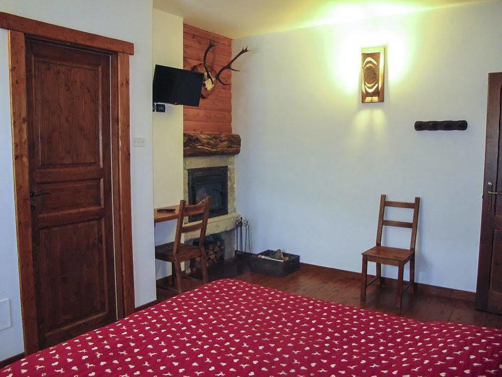 Da Nonna Li Rooms And Breakfast Villetta Barrea Dış mekan fotoğraf
